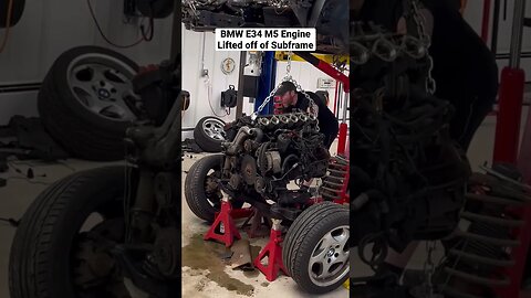 BMW E34 M5 Engine Restoration #shorts #bmw #cars #bmwm5 #bmwe34 #automotive #restoration #engine