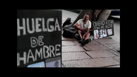 Sergio Sosa encadenado en el Juzgado de familia, haciendo huelga de hambre en Valparaíso y Rondeau