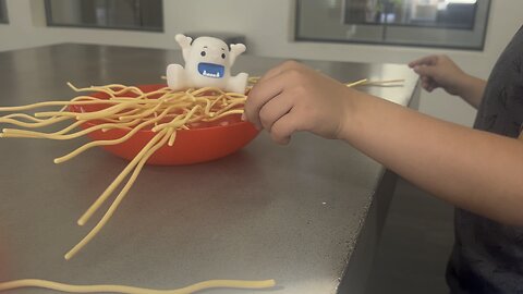 Yeti In My Spaghetti 🍝 ASMR