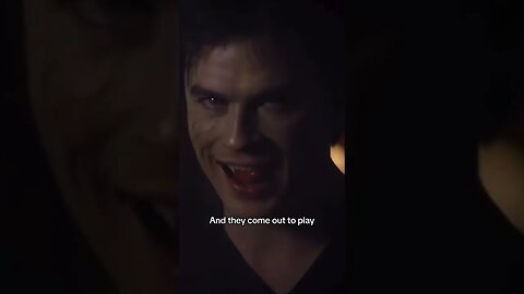 The Vampire Diaries - Fangs