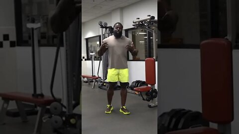 Shredded Black dude works out Shoulders. lol