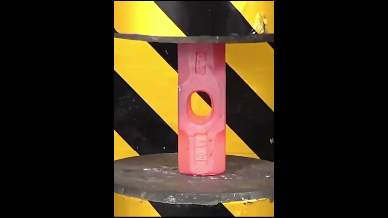 Hydraulic press VS world