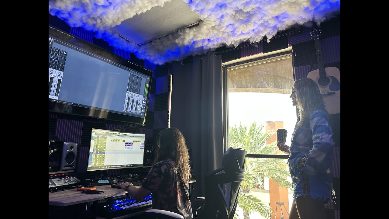 Lara Trump’s ‘Never Back Down’ Cover to be Released September 29 - FINAL SONG (Snippet)