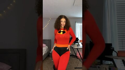 Omg it’s Black Elastigirl