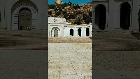 Valle de los caídos en España - Alejandro Bermúdez