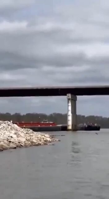 after derailment days, now new trend; yaw! (bridge in Sallisaw, Oklahoma)