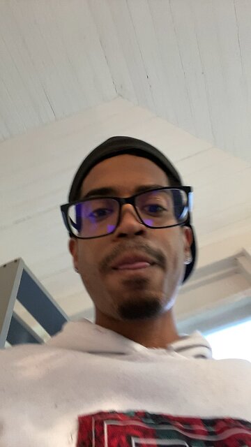 Customer speaker box build