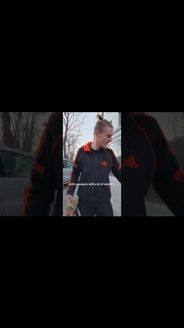 Ukrainian refugees Anton and Yulia say their five dogs helped save their #shorts #news #ukraine