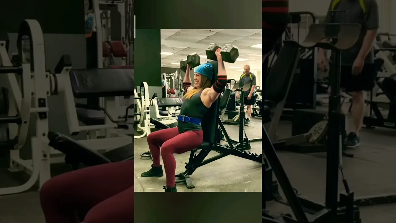 Heavy shoulder workout 💪female fitness motivation💞 #shoulderworkout 🔥#shorts ✌️