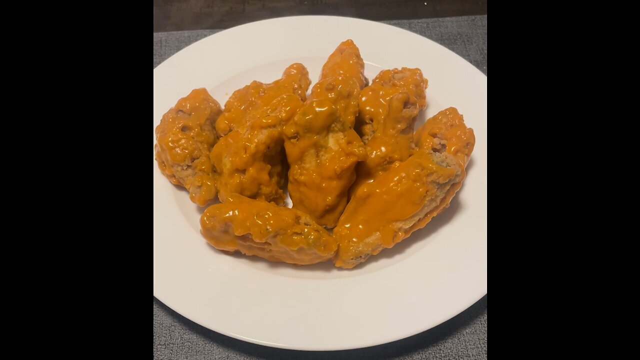 BUFFALO WINGS Made at HOME