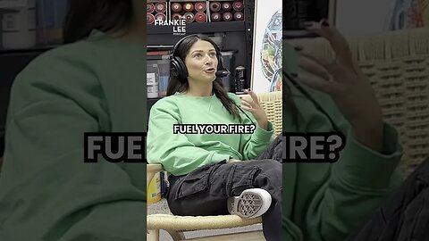 Don’t pick the ‘safe option’ just to please others #frankieleepodcast #danielleweber