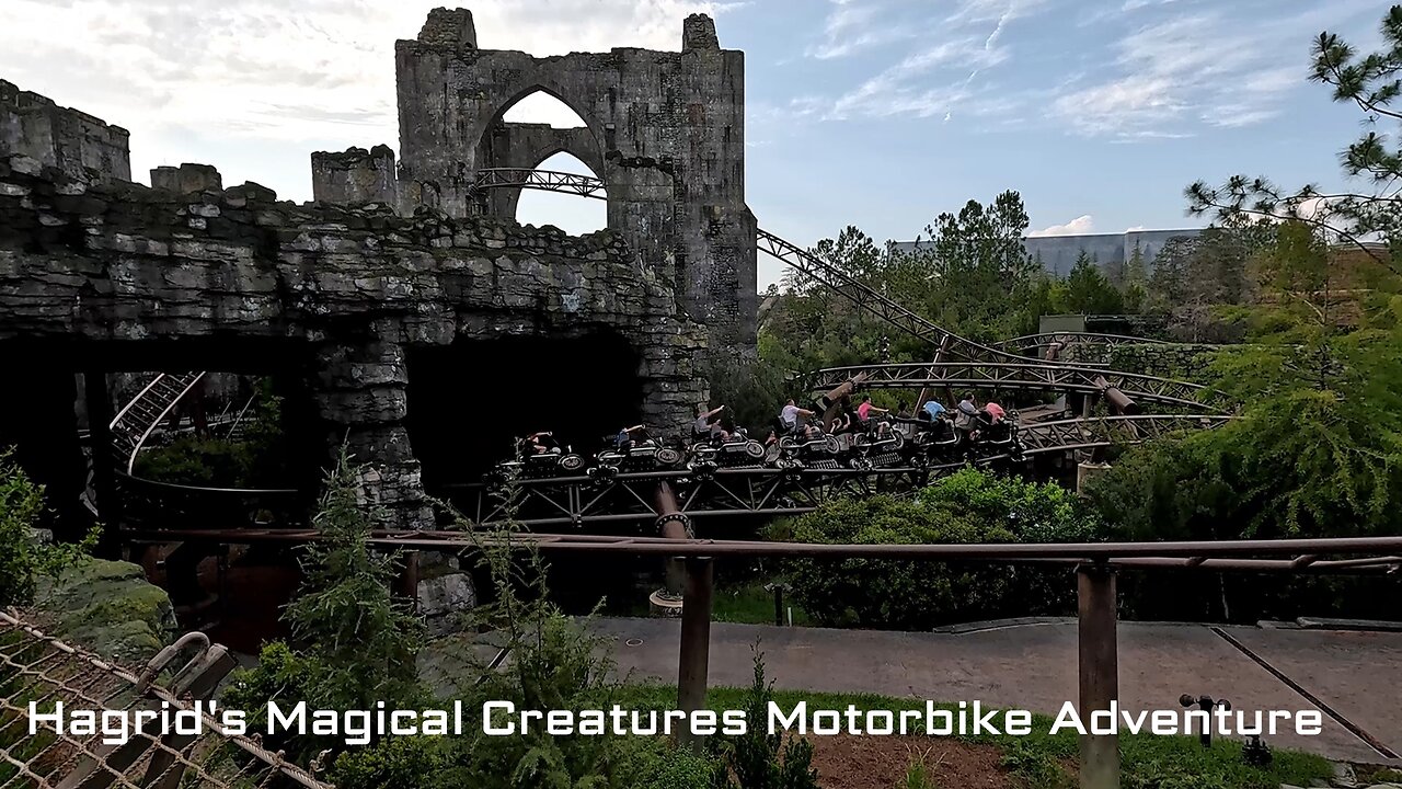 Off Ride Footage of HAGRID'S MAGICAL CREATURES MOTORBIKE ADVENTURE