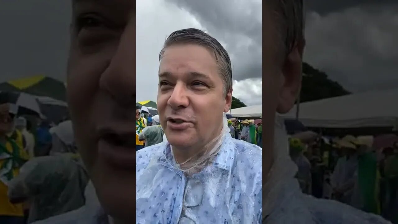 Brasília - 16/11/2022 - força meu povo brasileiro! Muita chuva! SOS FFAA