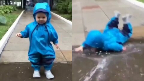 The cutest fail ever 😍💥😍, try not to laugh