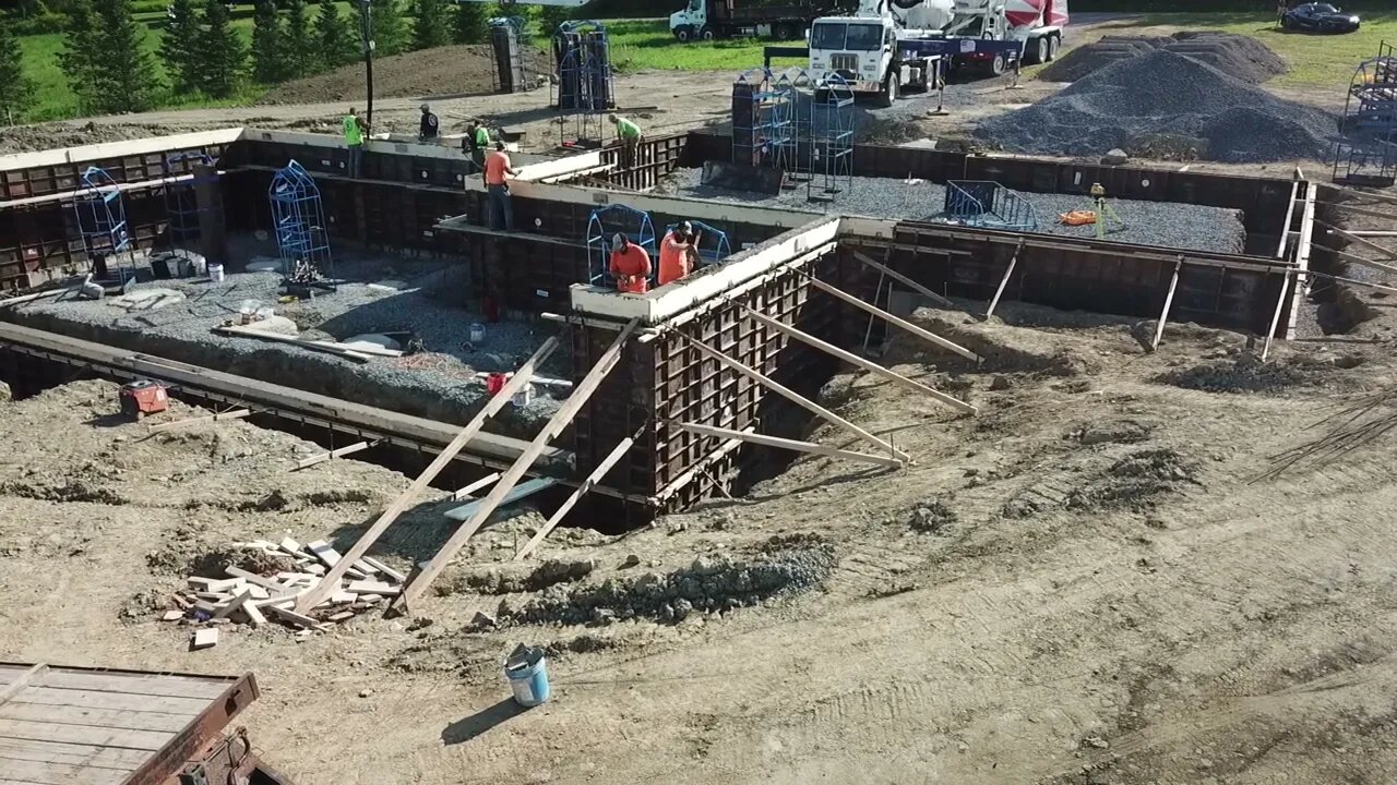 Wall Pouring 7-20-2023