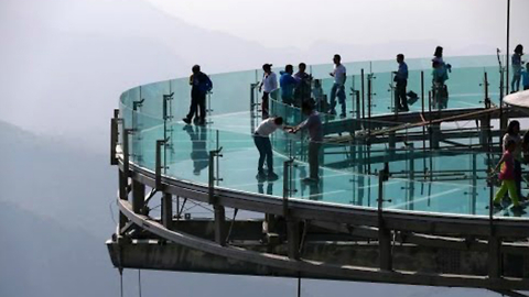 We Present You The World's Largest Glass Viewing Platform 