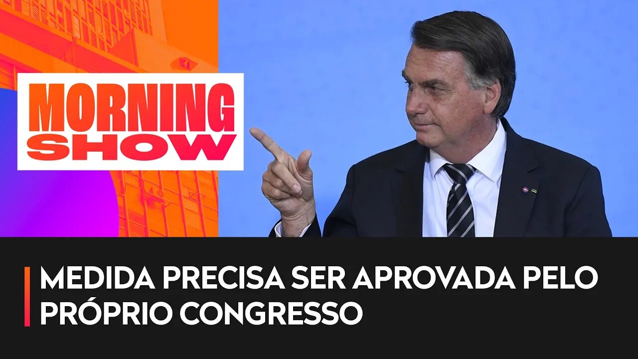 Bolsonaro manda suspender pagamento das emendas do relator