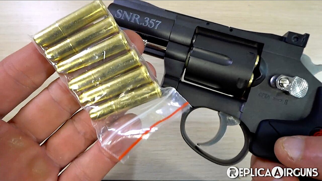 Crosman SNR357 CO2 Dual Ammo Revolver Table Top Review