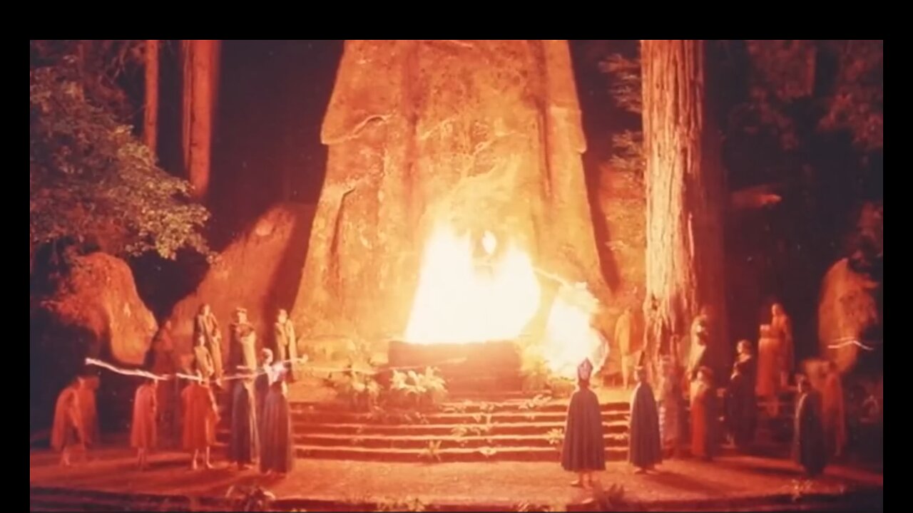 BOHEMIAN CLUB la setta satanica di miliardari che ogni anno dal 1878 va in un bosco di sequoie ad idolatrare una statua lignea di un idolo pagano zoolatrico di un gufo chiamata Moloch ad un incontro annuale chiamato Bohemian Grove DOCUMENTARIO