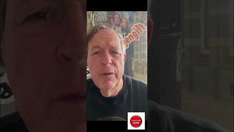 Wertlose Ehrungen für ehrlose Politiker.