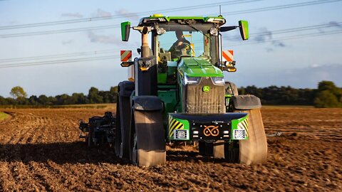 John Deere RX410 with Mzuri udrill