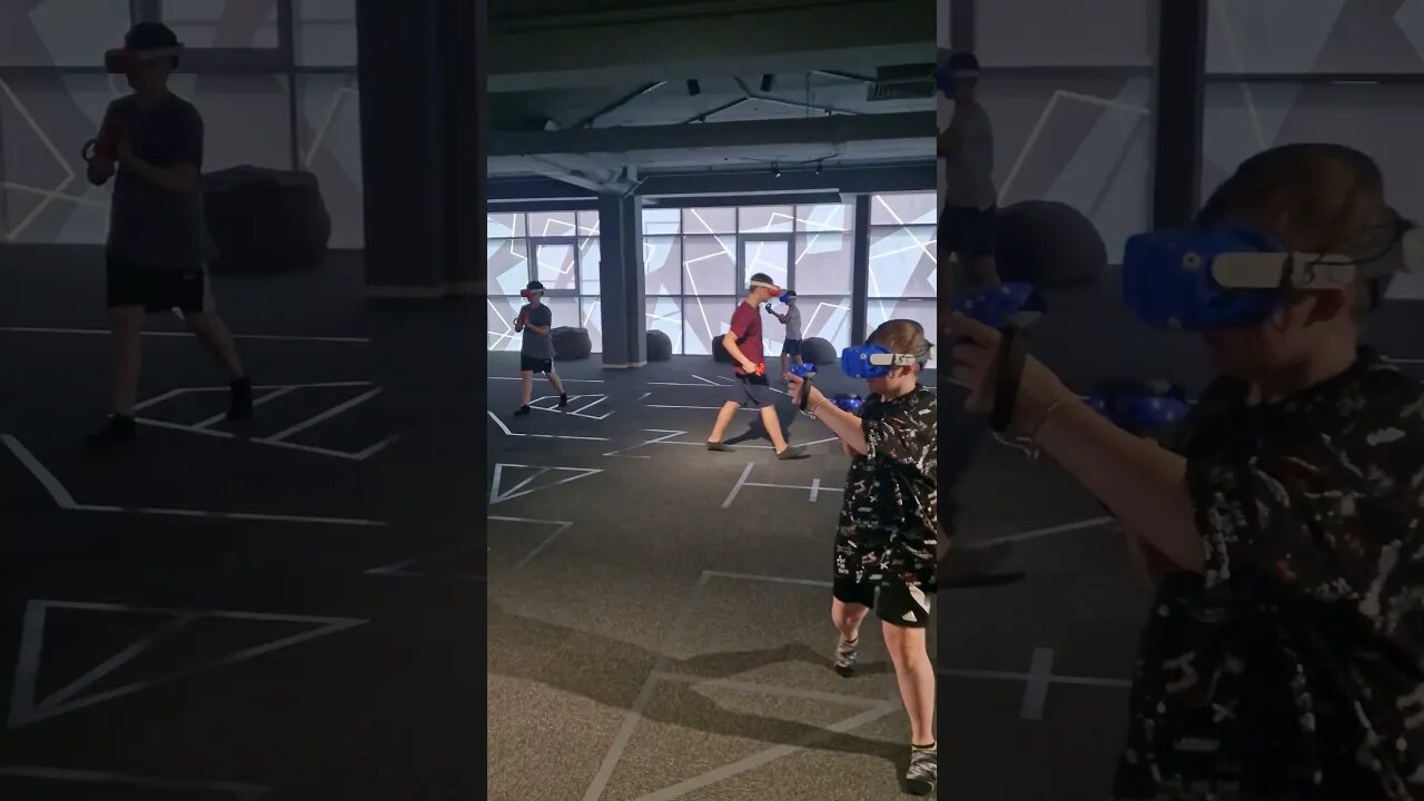 tiktok:unreal.md 🎮👾🕹️ #vr #vrclub #virtualreality #unrealvr #moldova #chisinau #vrarena 🖤 @unrealmd