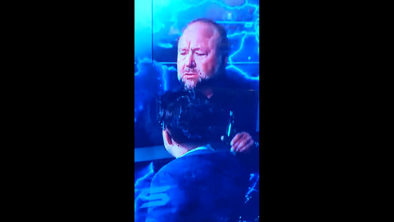 ALEX JONES DRIVEN TO ALCOHOL + DNC GASLIGHTING= EXPLOSIVE ATMOSPHERE 2 of 2 🤖🧡