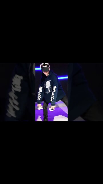 tiktok:unreal.md 🎮👾🕹️ #vr #vrclub #virtualreality #unrealvr #moldova #chisinau #vrarena 🖤 @unrealmd