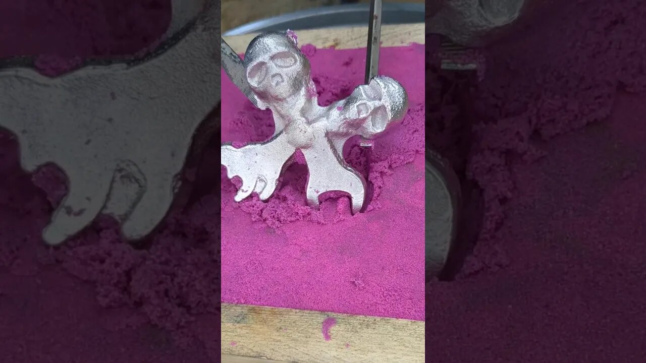 Amazing Art Metal Casting #shorts #sandcasting #shortsfeed