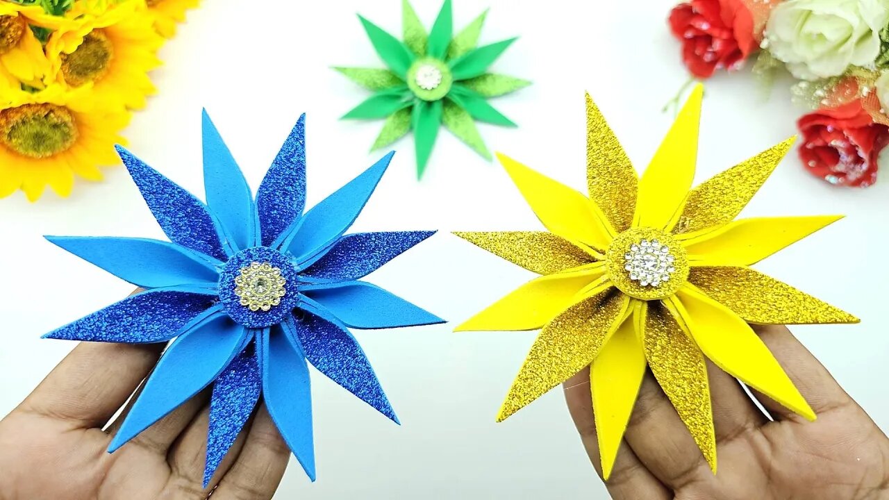 🎄Christmas Crafts Idea🎄Christmas Ornaments❄ Handmade Snowflake Making With Glitter Paper