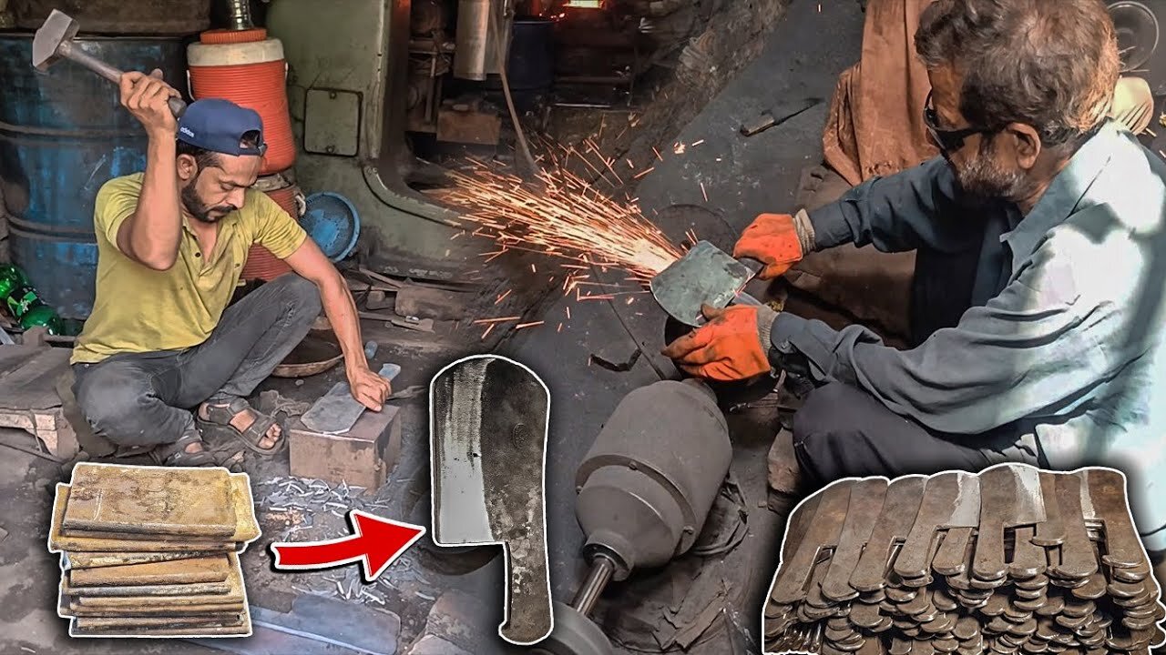 😱Manufacturing Process of Super Sharp Meat Cleaver Knife From Rusted Leaf Spring ‎‎@atomthings7923