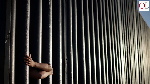 Final Prototypes For Border Walls Ready For President's Review