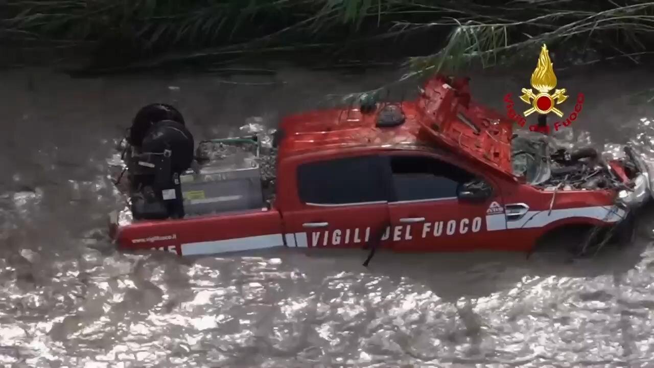 Firefighters carry out more than 200 operations in Italy, Veneto after torrential rains