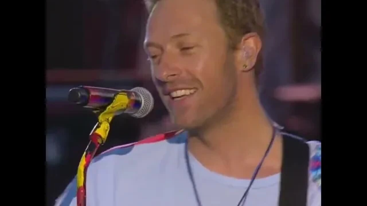 #Coldplay 1 #Ariana Grande #Don't Look Back in Anger #HQ #Live #shorts #oasis #abba2shay