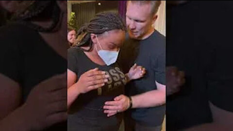 SHE REMOVED HER BACK BRACE!😱 THE POWER OF GOD HEALED HER!🙌 #shorts