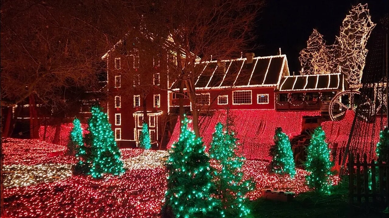 Clifton Mill Christmas lights