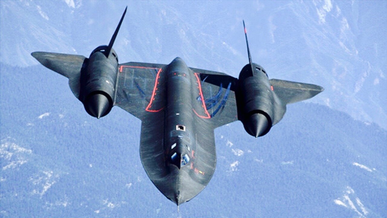 The Fastest Manned Plane in the World - SR-71 Blackbird