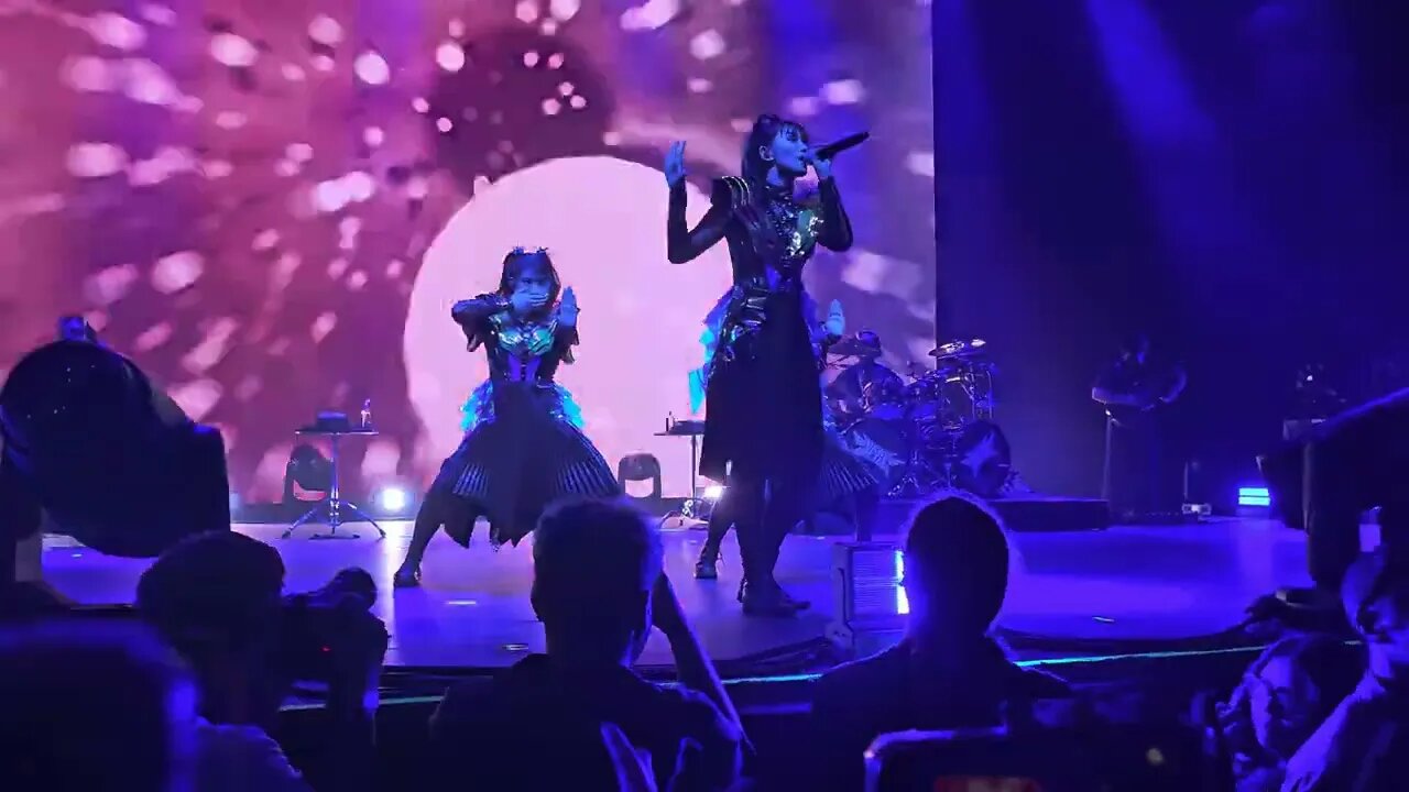 BabyMetal 2023 in Houston song MAYA