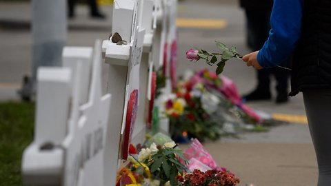 Trump Visits Grieving Pittsburgh After Local Leaders Ask Him Not To