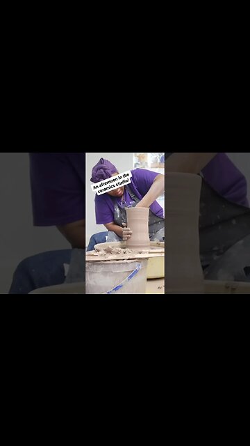 Making tall vases for your knitting needle collections #infiniticraftingco #pottery #knitting