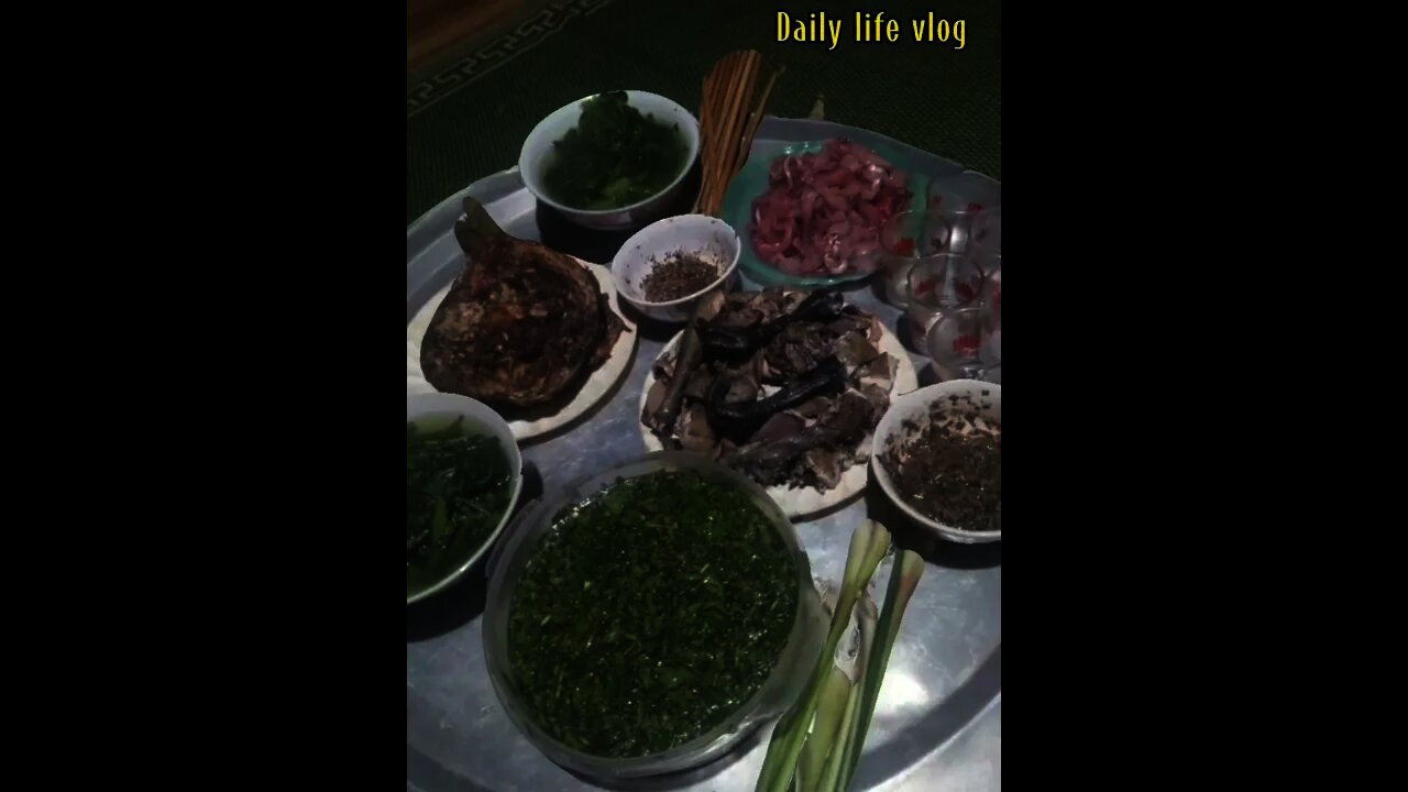 family tray and dishes . _Daily life vlog