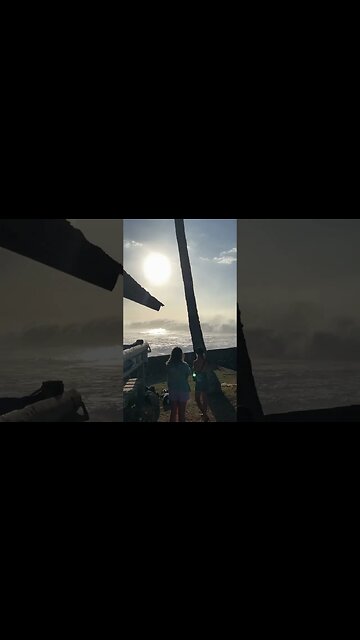 Biggest set wave of the day takes out surfers ending insane day of competition at the eddie aikau