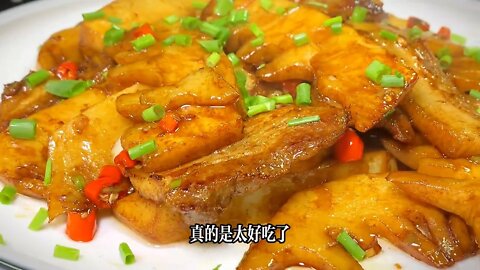 炒春笋时，光焯水可不够，教你一招，出锅脆嫩入味不麻嘴
