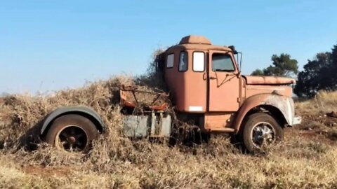 Caminhões Abandonados Parte 112