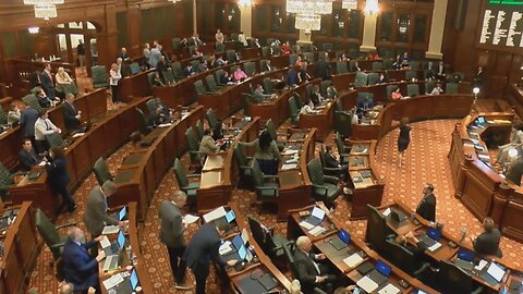 Illinois legislators return to state capitol to reveal budget to taxpayers