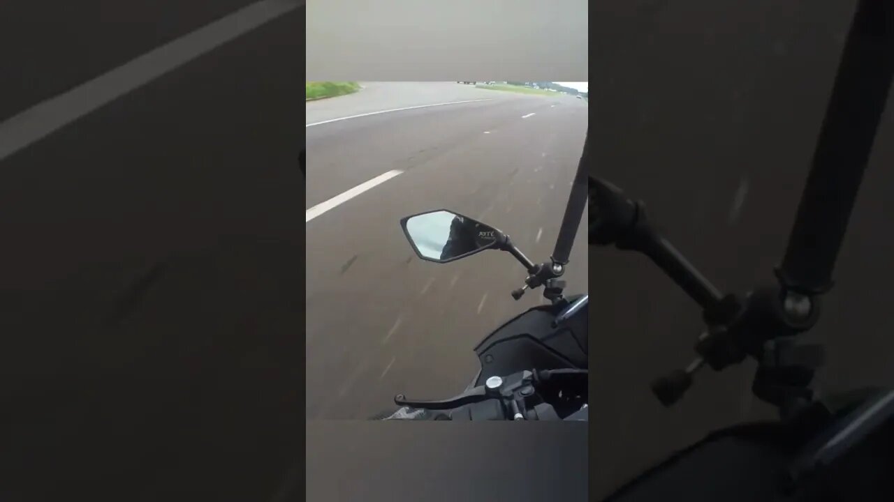 Kawasaki Ninja ZX-6R Supersport Mirror Check at Highway Speed 🤘🏍✌️