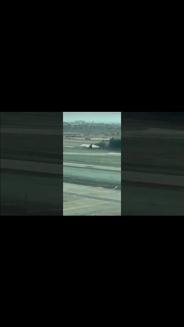 A Latam plane catches fire at the time of takeoff at the Lima airport/Avión de Latam se incendia