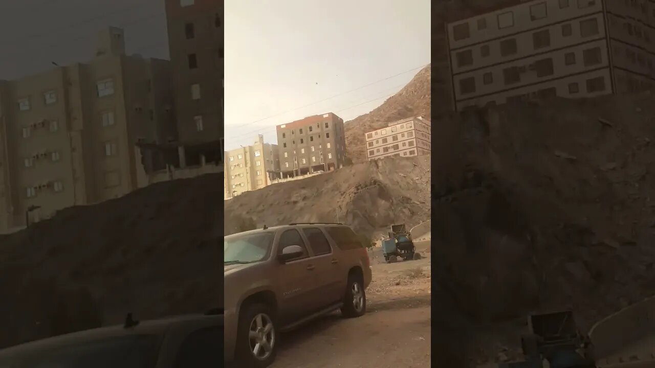 Evening of Makkah with cats