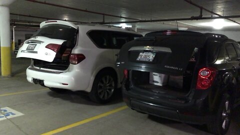 A race between the Infiniti and Chevrolet powered lift gates