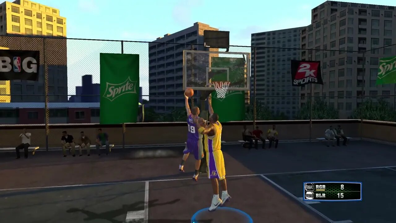 One on One: Kobe Bryant vs Raja Bell